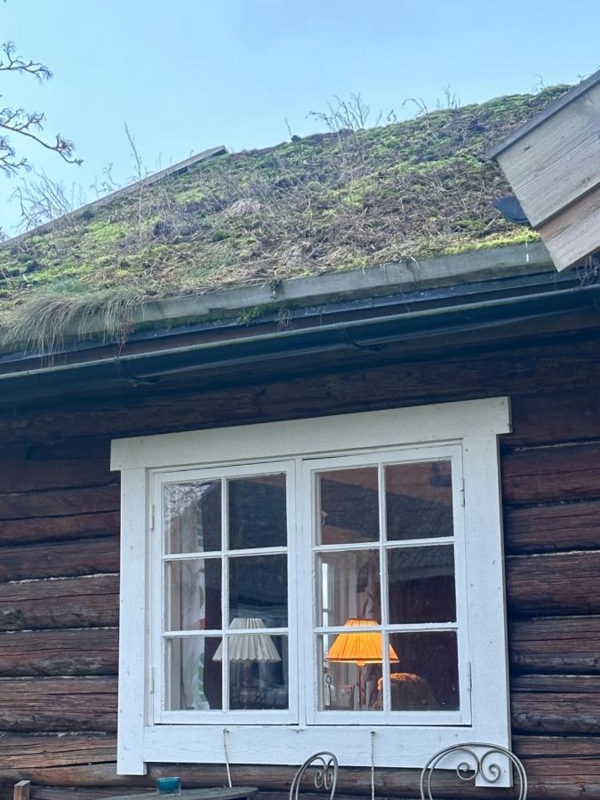 Backgardens Timmerstuga Falköping Exterior foto