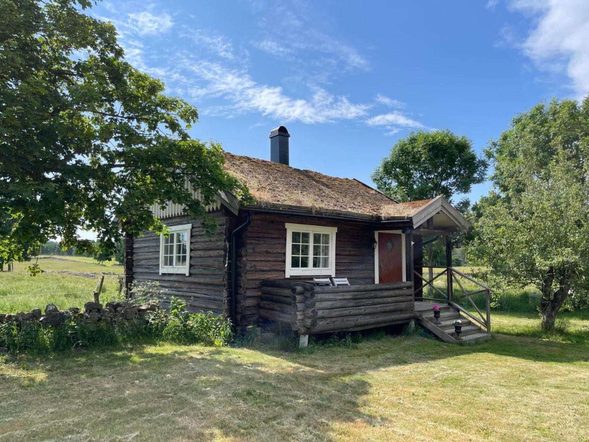 Backgardens Timmerstuga Falköping Exterior foto